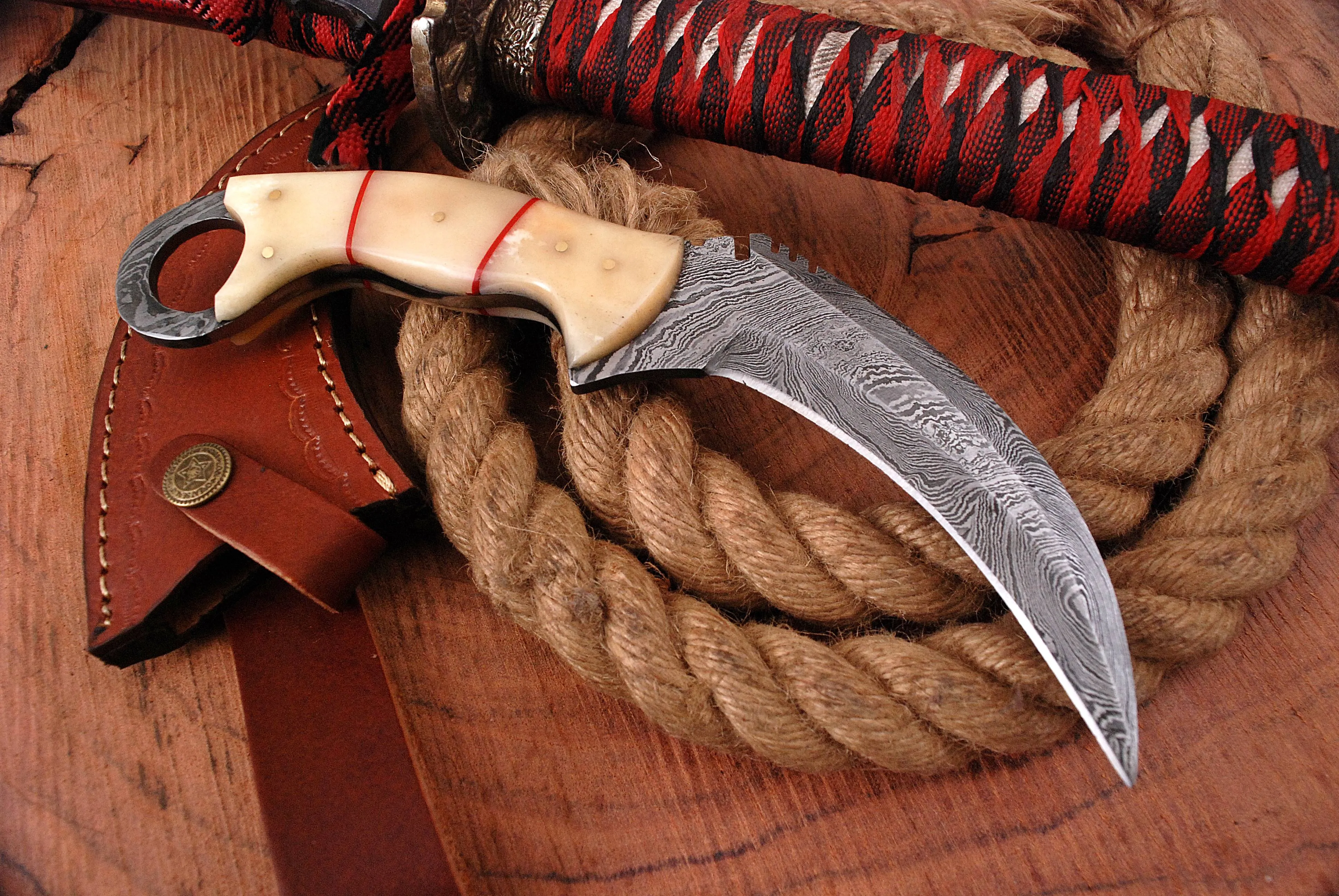 Handmade Damascus Steel Double - Edged Blade Knife Camel Bone Handle x-197