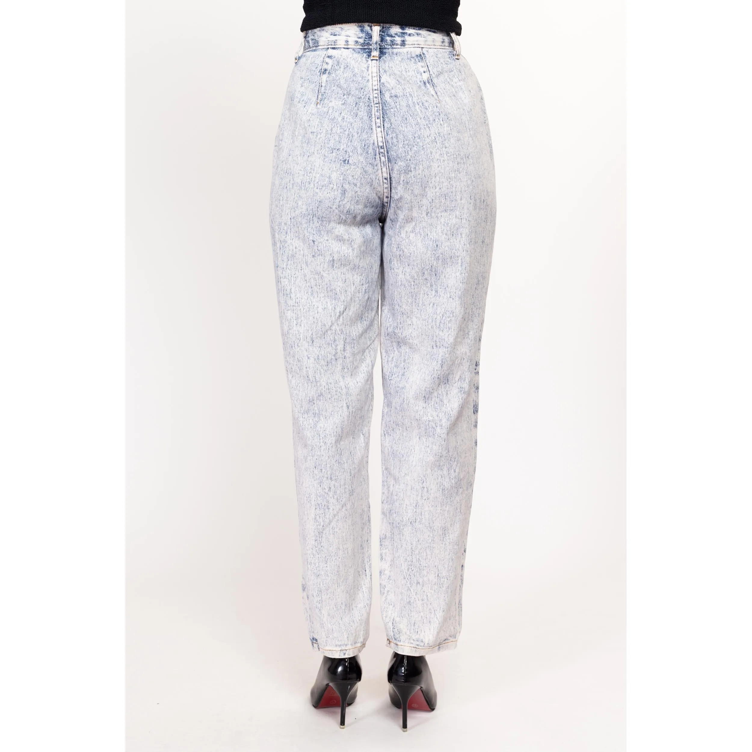 Medium 80s Acid Wash High Waisted Jeans 28-29"