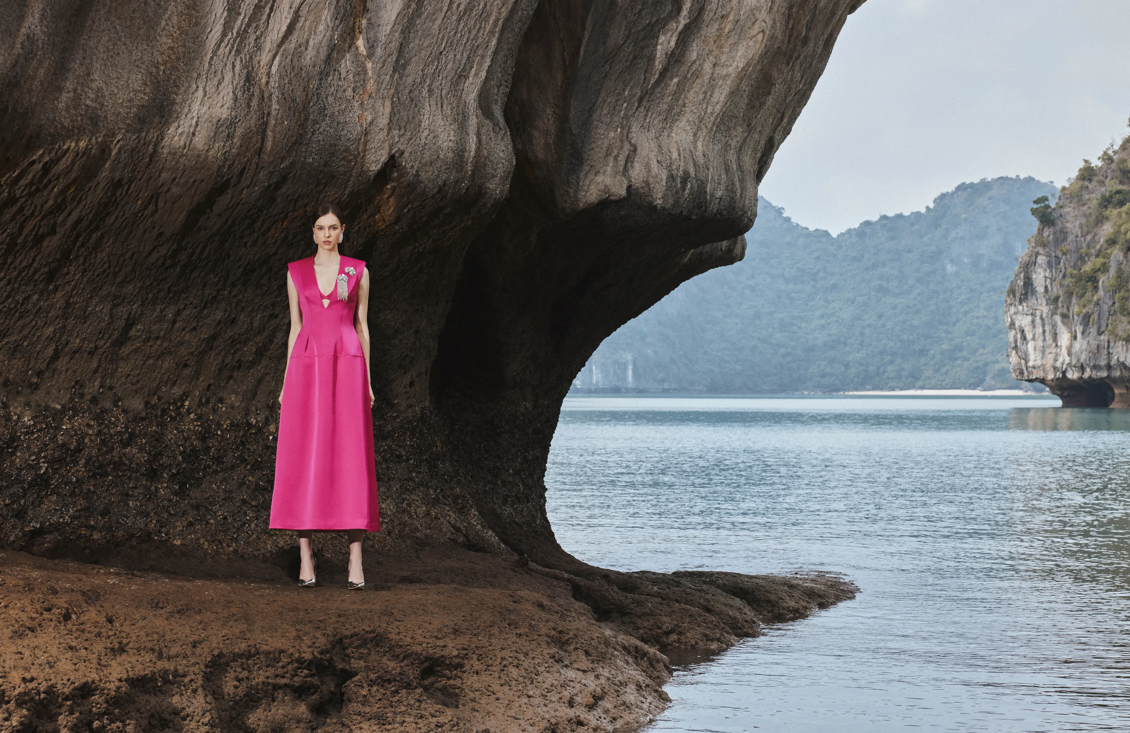 Sleeveless Pleated Coat Dress